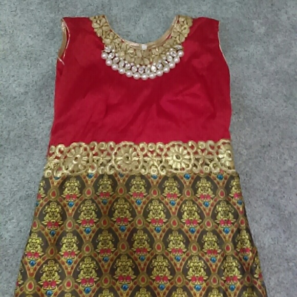 Tunic - Picture 5 of 5